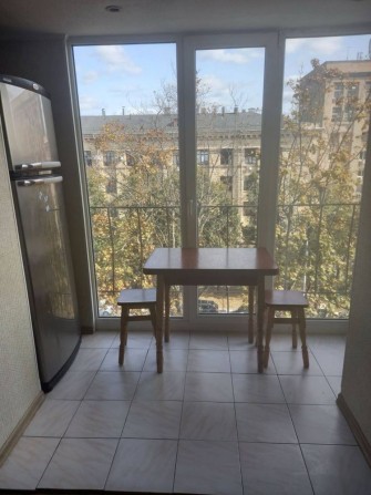 Сдается 2 х квартира на долгое время 8000 + ком - фото 1