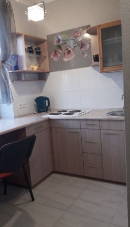 Реальная 1-ка на Алексеевке, Проспект Победы, метро Перемога - фото 1