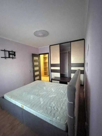 Трехкомнатная кв. Ботанический Сад, 23 Августа - фото 1