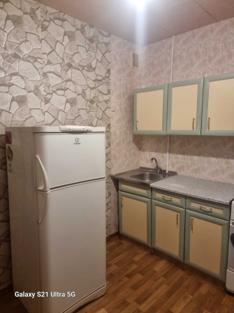 Сдам 1 кв Двухсторонняя, 2 балкона метро Студенческая 7минут - фото 1