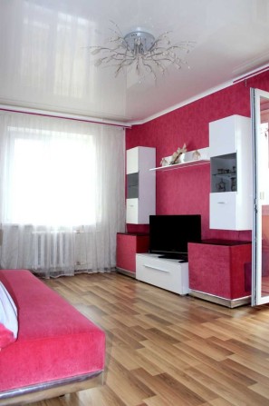 Сдам свою 2-х комнатную квартиру на Черемушках. - фото 1