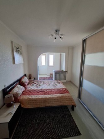 Сдам квартиру 3 комнатную на Королева/ Левитана - фото 1