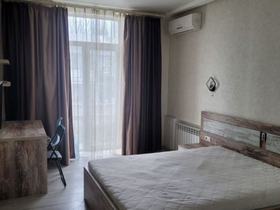 Реальная 2-ка в Центре, Университет, Алчевских 20/22 Харьков