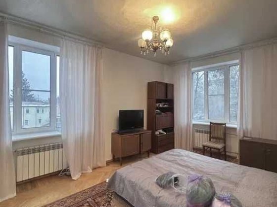 Сдам светлую 3к квартиру на  ул. Крымской Od7 Харків