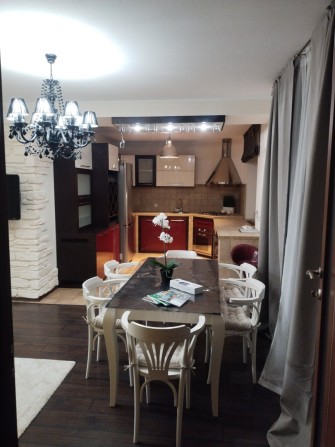 Сдаю 4к квартиру Майдан Конституции - фото 1