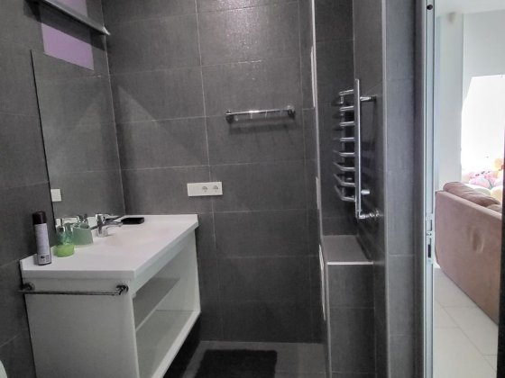 Сдам 2 комнатную квартиру новострой Новые Дома м.Армейская, паркоместо Харьков