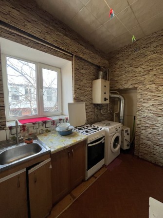 Сдаю 1 комнатную квартиру ул. Ленинградская - фото 1