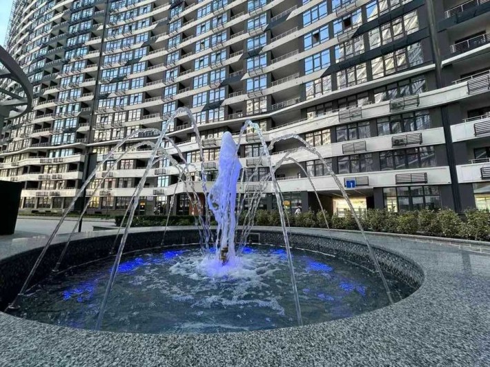 СДАМ ‼️ДОЛГОСРОЧНО‼️евро-двушку с балконом‼️ ЖК АТМОСФЕРА‼️ Аркадия - фото 1