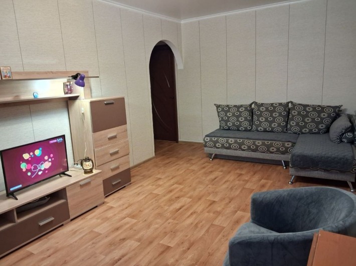 Сдам 3к с ремонтом ул Батумская 2 5/5 - фото 1