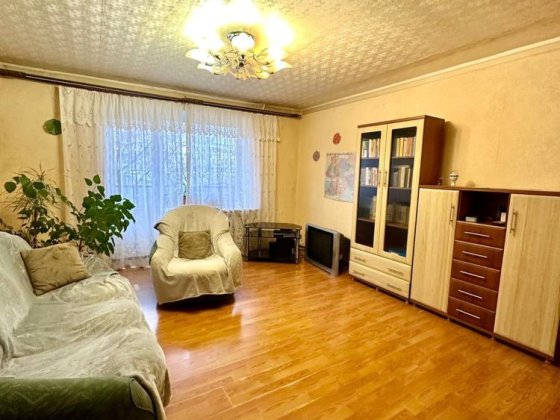 Сдам 2к квартиру смт Слобожанское ул Строителей Слобожанське