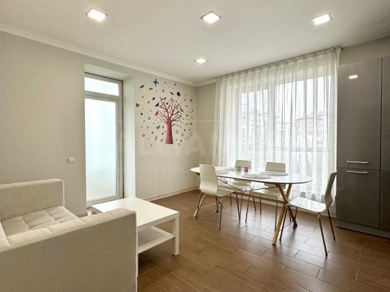 оренда 3 кімнатної квартири в Калиновій Слободі Крихівці