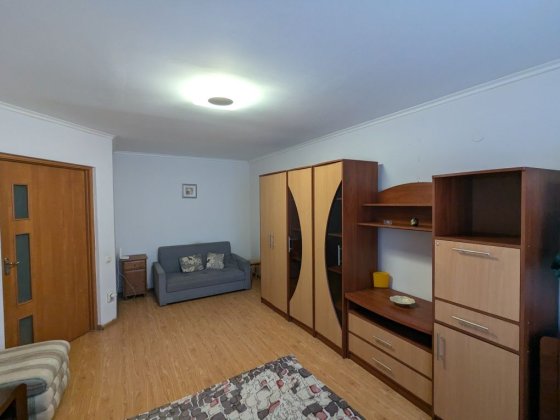 Однокімнатна квартира в новобудові поруч центру власник Угорники