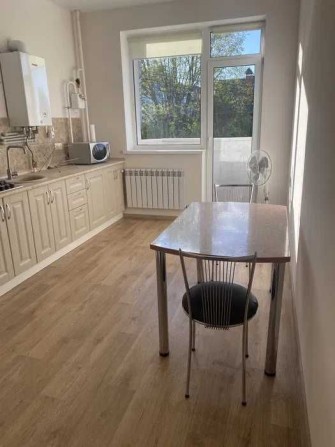 ТЕРМІНОВО Оренда 1к  ЖК "Family" 2-й поверх 43м ГАЗ.ПЛИТА/БАЛКОН/ВАННА - фото 1