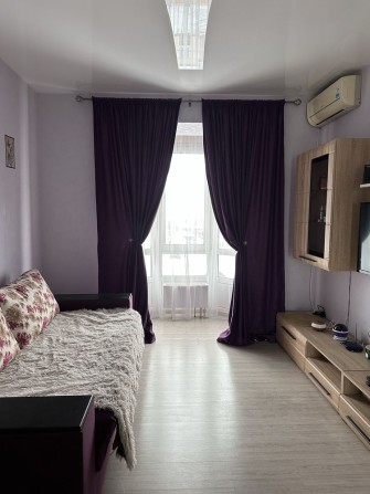 Оренда 1 кімнатної квартири Петрівський квартал - фото 1