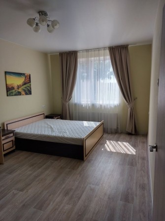 Здам нову,теплу 1 кімнатну квартиру 2 зупинки від ТЦ Європарк. - фото 1