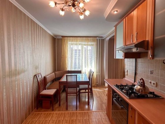 Велика 1 кімнатна квартира в оренду з газом, Чабани Чабани