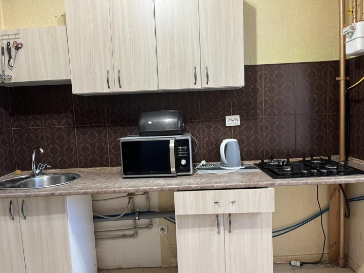 ЖК "Смарагдове місто". Здається світла простора 1-к.квартира. - фото 1