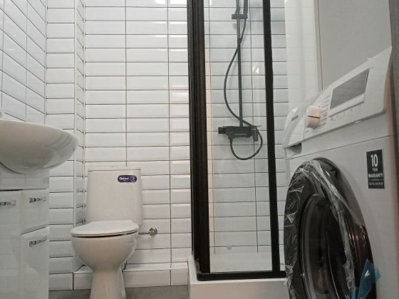 Київ, вул. Метрологiчна 107 г, ЖК Кришталеві джерела.  Є Газ Хотов