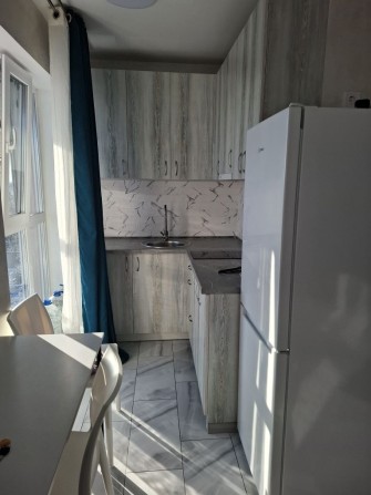 Новенька квартира-студія, Хотів, власна котельня - фото 1