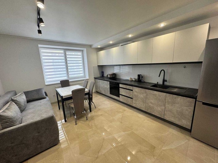 Вільна! ОРЕНДА 2 кім. новобудова вул. Героїв Майдану (р-н Стрийської) - фото 1