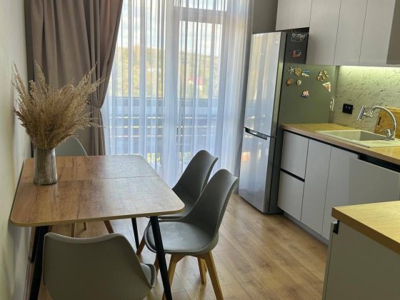 Оренда 2 кім. квартири в новобудові по вул. Лікарська в Брюховичах Брюховичі