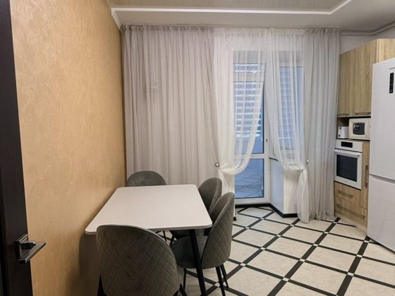 Оренда  2-кім квартири по вул. Стрийська (Автовокзал) Зубра