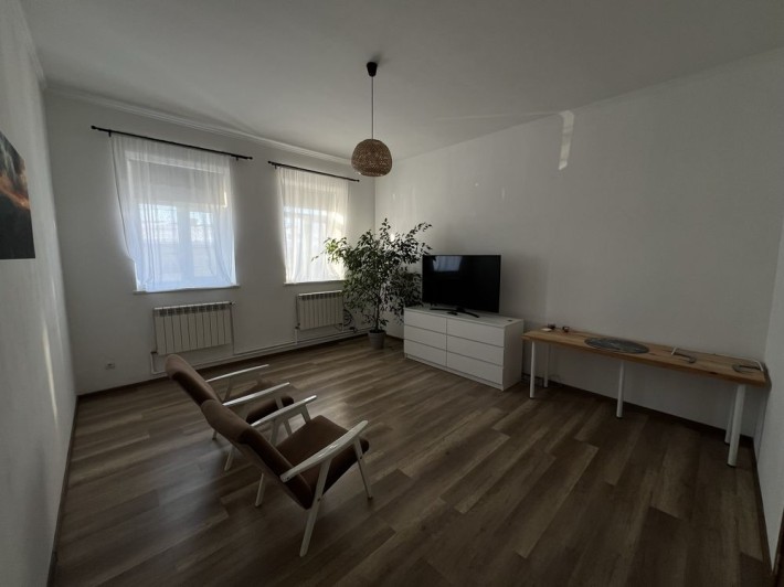 Оренда 2-х кімнатної квартири, центр міста - фото 1