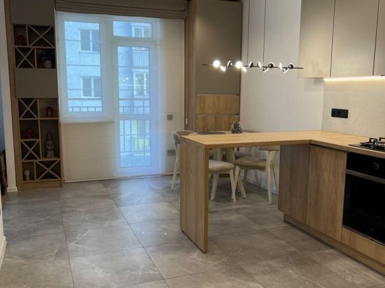 Оренда жк.Веселка простора квартира Скнилів