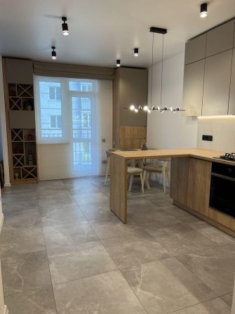 Оренда жк.Веселка простора квартира - фото 1