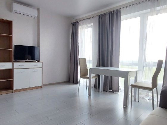 Сдам студию в ЖК Артвилль, есть свет и генераторы Авангард