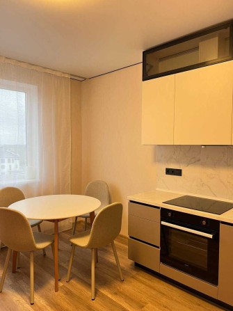 Сдам в 59 жемчужине квартиру первая сдача - фото 1