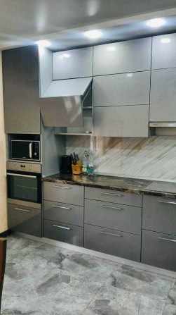 Сдам Двухкомнатную ЖК Радужный. Таирова. Новый ремонт - фото 1