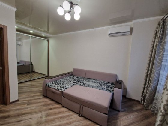 Сдам 1 к ЖК Радужный 23, Таирова ,Небесной сотни,есть свое паркоместо Лиманка