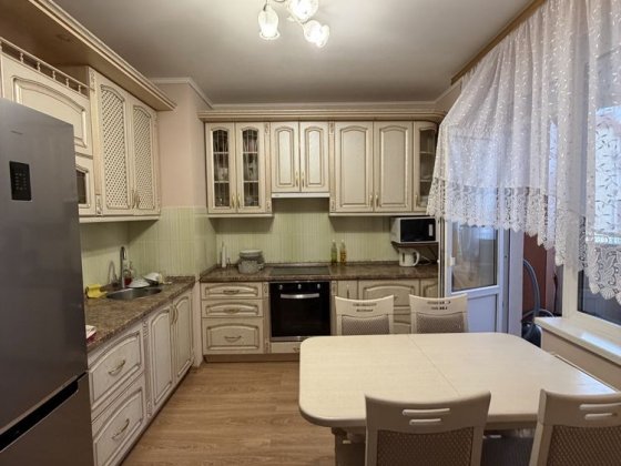 Радужный, дом 12. Уютная 2х квартира с лоджией! Можно с кошечкой/котом Лиманка