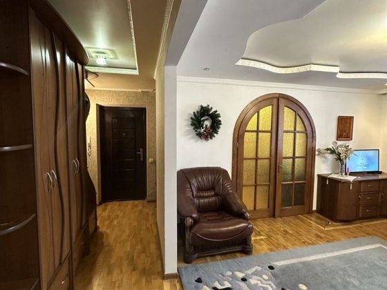 Власник. 3к. квартира р-н Дружба, вул. Будного Петриков