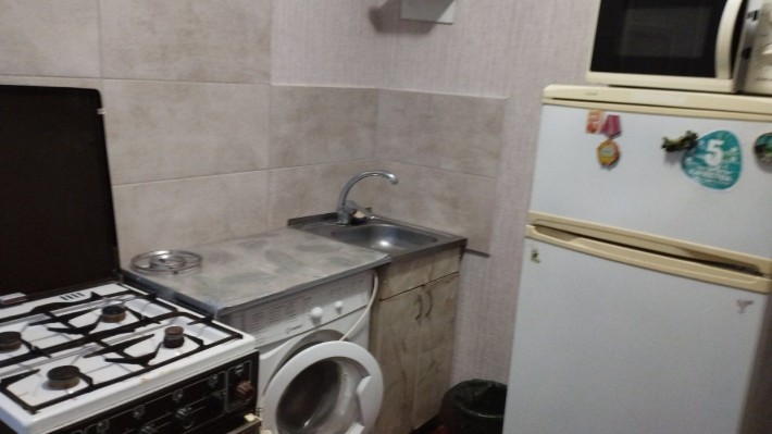 Оренда 2кім квартири за коледжом - фото 1