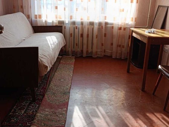 1 кімната в сімейному гуртожитку Хмельницкий