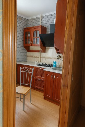 ОРЕНДА Кімнати, 12 ШКОЛА, Вільна Телефонуйте !!! - фото 1