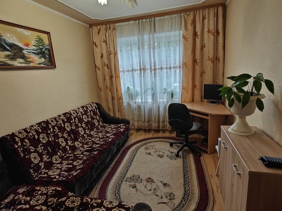 Оренда! Підселення в кімнату для жінки/дівчини Тернопіль