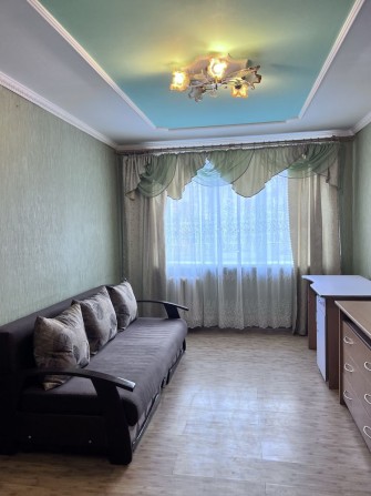 Оренда кімнати в гуртожитку пр. Злуки - фото 1