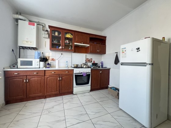 Кімната у новобудові для дівчини