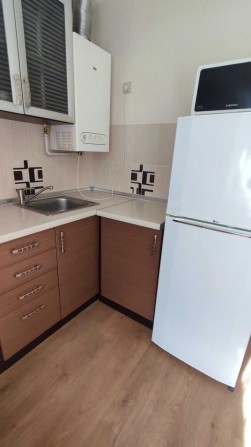 Оренда одно кімнатної квартири вул.Сечені - фото 1