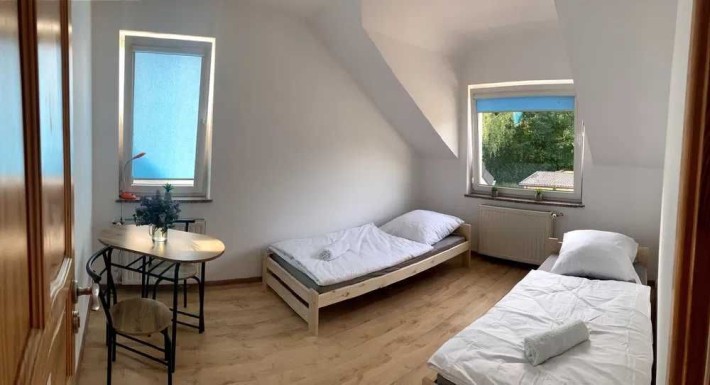 1500 грн. місяць проживання місце в кімнаті метро Харківська у Києві - фото 1