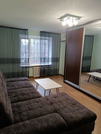 Оренда кімнати в гуртожитку - фото 1