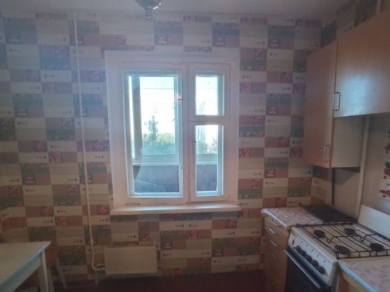 Оренда. Кімната і Л.Лукьяненко .без господарів Чернигов