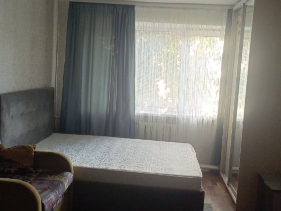 Кімната в гуртожитку Чернигов