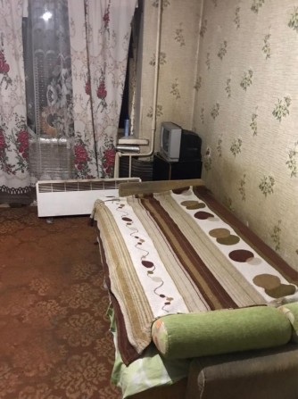 Сдам комнаиу в общежитии на ж/ м Солнечный - фото 1