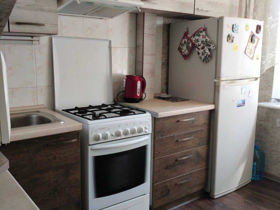 Сдам свою 1-комнатн на Победе-6, пр. Героев 4 эт из 9, с Газом Дніпро