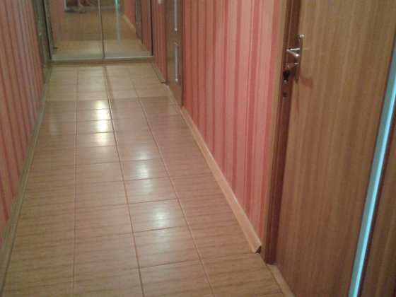 Здається кімната під ключ для дівчини, прожив. без хазяів, рядом центр Днепр