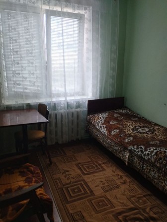Окрема кім. для 1 дів - студентки. Без власника. - фото 1